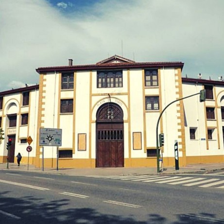 Santander. Coso de Cuatro Caminos. Bullring