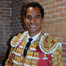 Luis Bolivar bullfighter